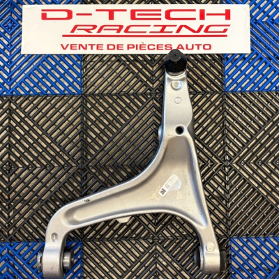 TRIANGLE INFERIEUR GAUCHE pour Maserati Ghibli 3
